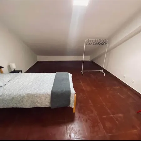 Hostel Pensao Dona Maria O Bifanitas