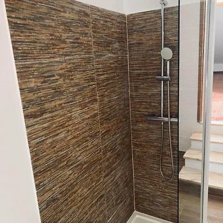 Hostel Pensao Dona Maria O Bifanitas