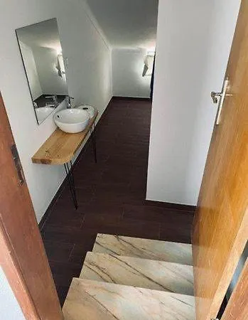 Pensao Dona Maria O Bifanitas * Marateca